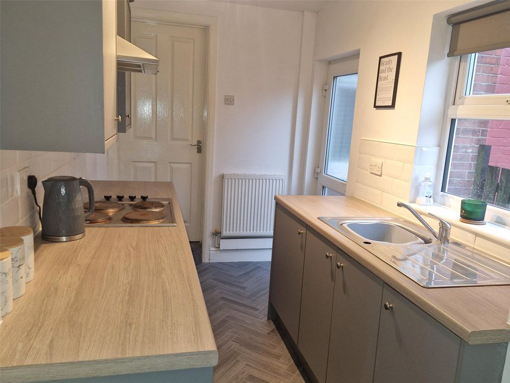 Property photo 3 of 14 Picture No. 19