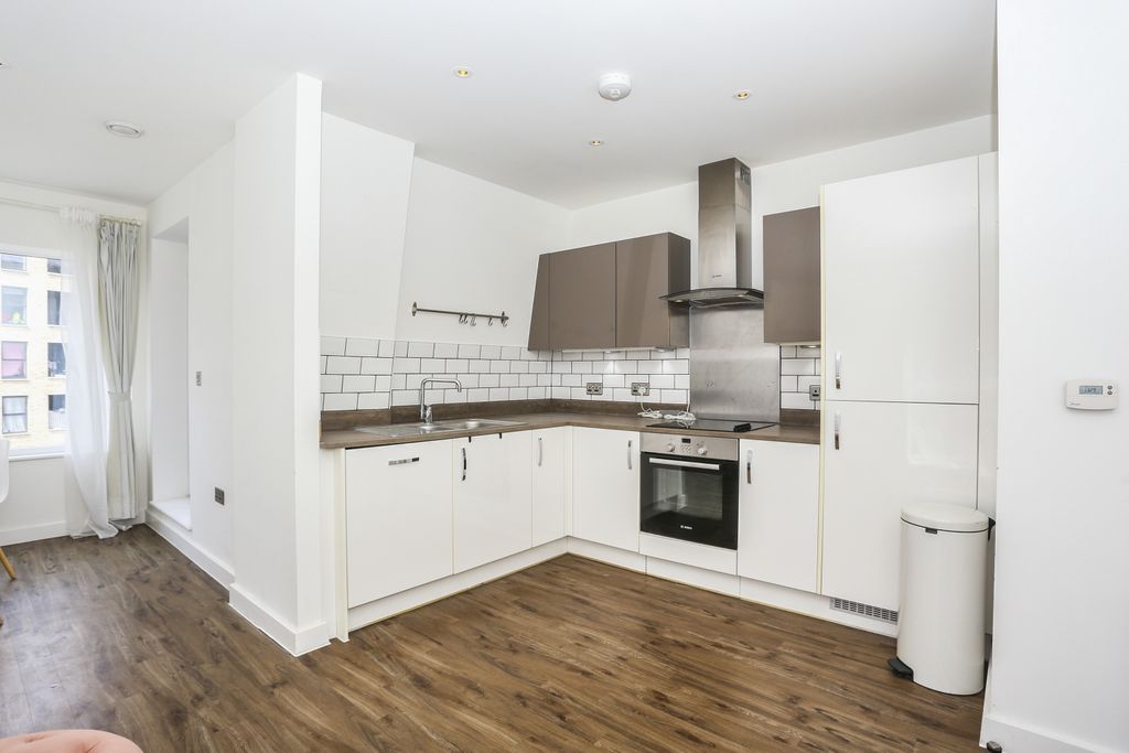 Property photo 2 of 8 Img_4925