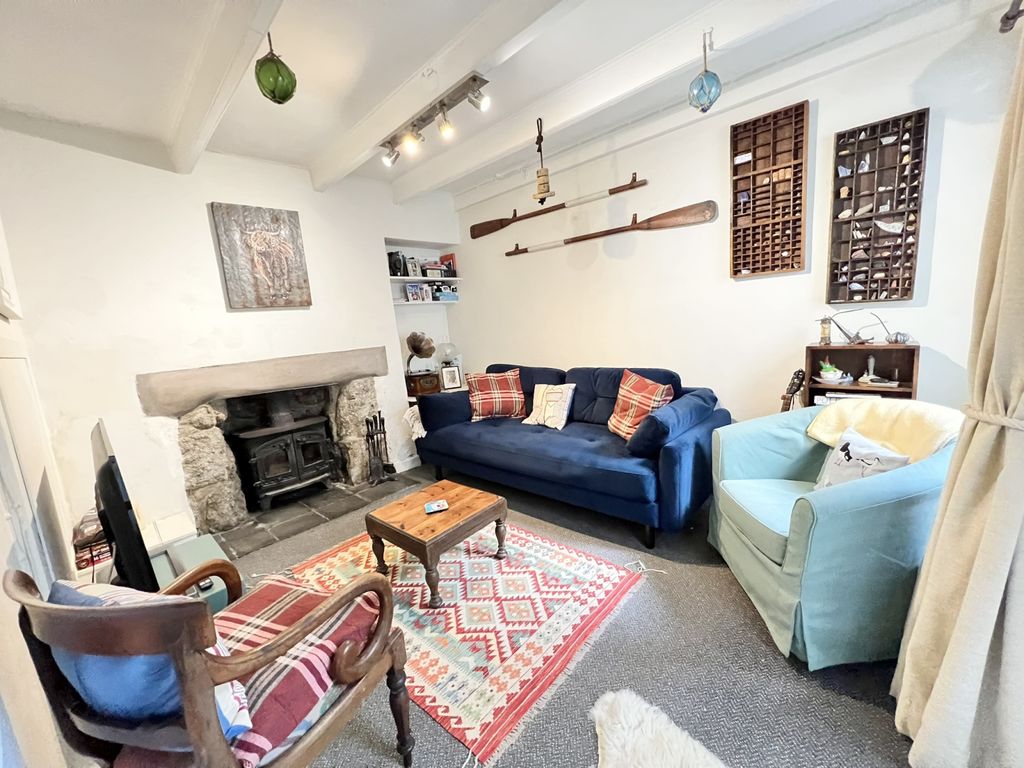 Property photo 2 of 10 Gallery