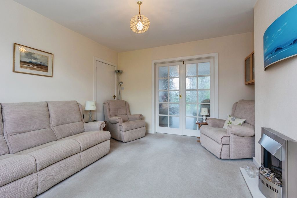 Property photo 3 of 20 Pbox-Img.Jpg