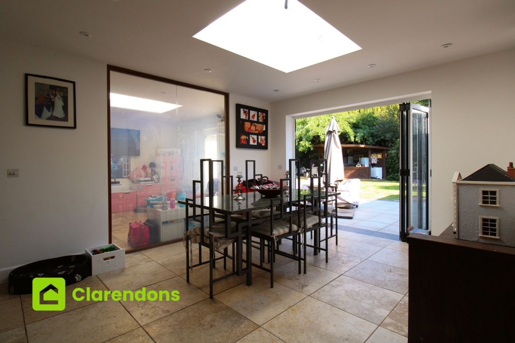 Additional image 9 of 5 bed detached bungalow for saleStation Road, Lingfield, Surrey RH7