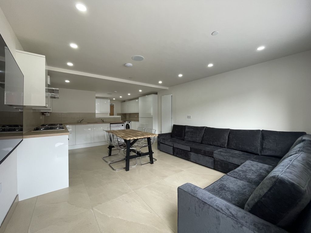 Property photo 1 of 15 Award Winning Cps Homes Media Team_6