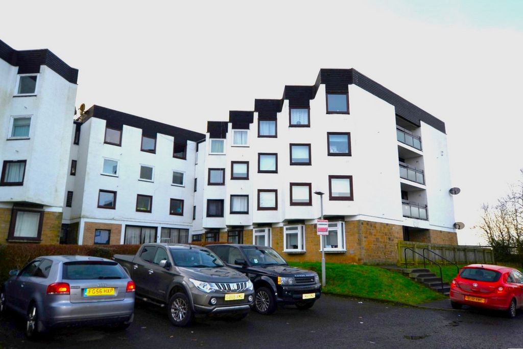 Property photo 3 of 5