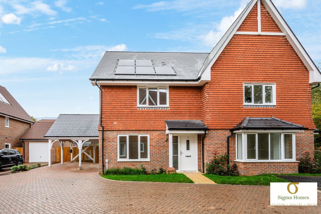 Property photo 1 of 11