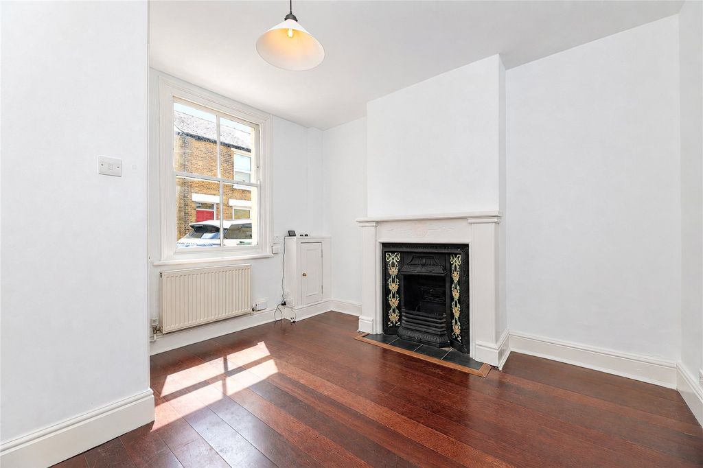 Property photo 3 of 10 Picture No. 07