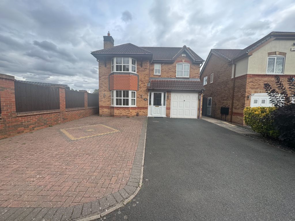 Property photo 2 of 16