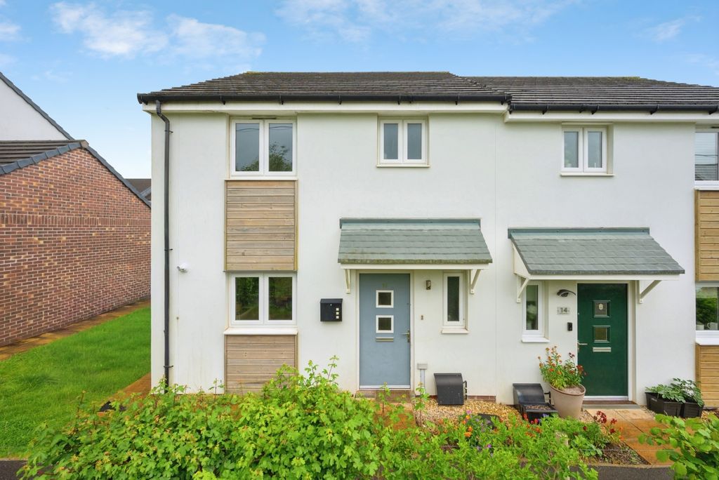 Property photo 1 of 18 Pbox-Img.Jpg