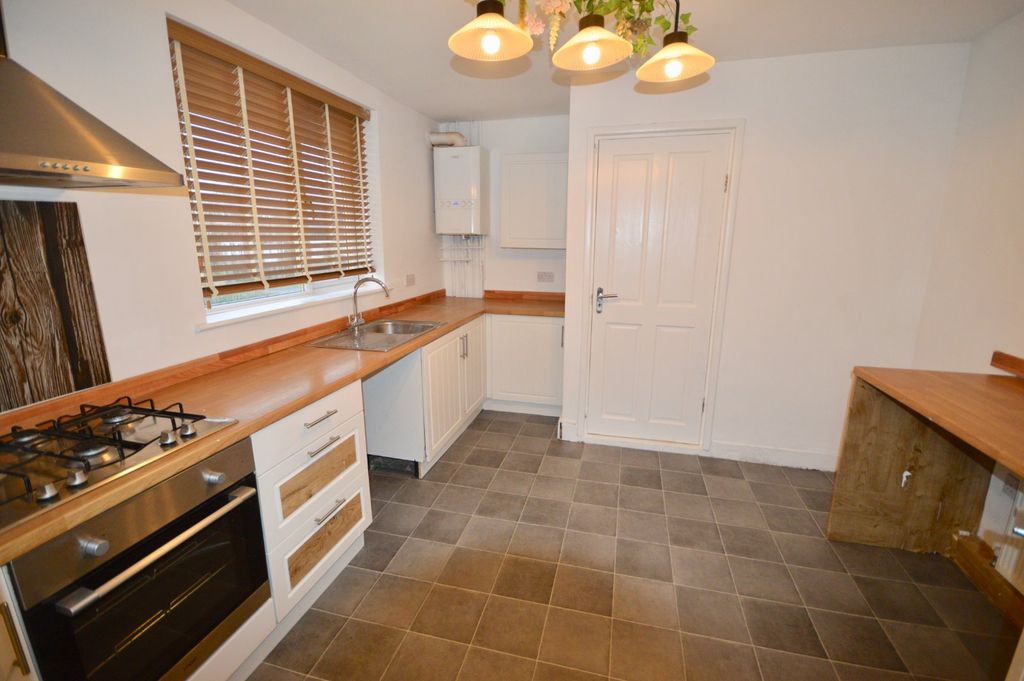 Property photo 1 of 14 Picture No. 02