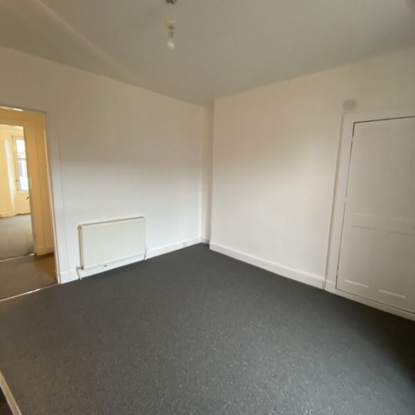 Property photo 3 of 11 Photo 3