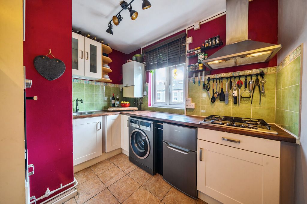 Property photo 3 of 18 14-6A904Ecf449c4-...