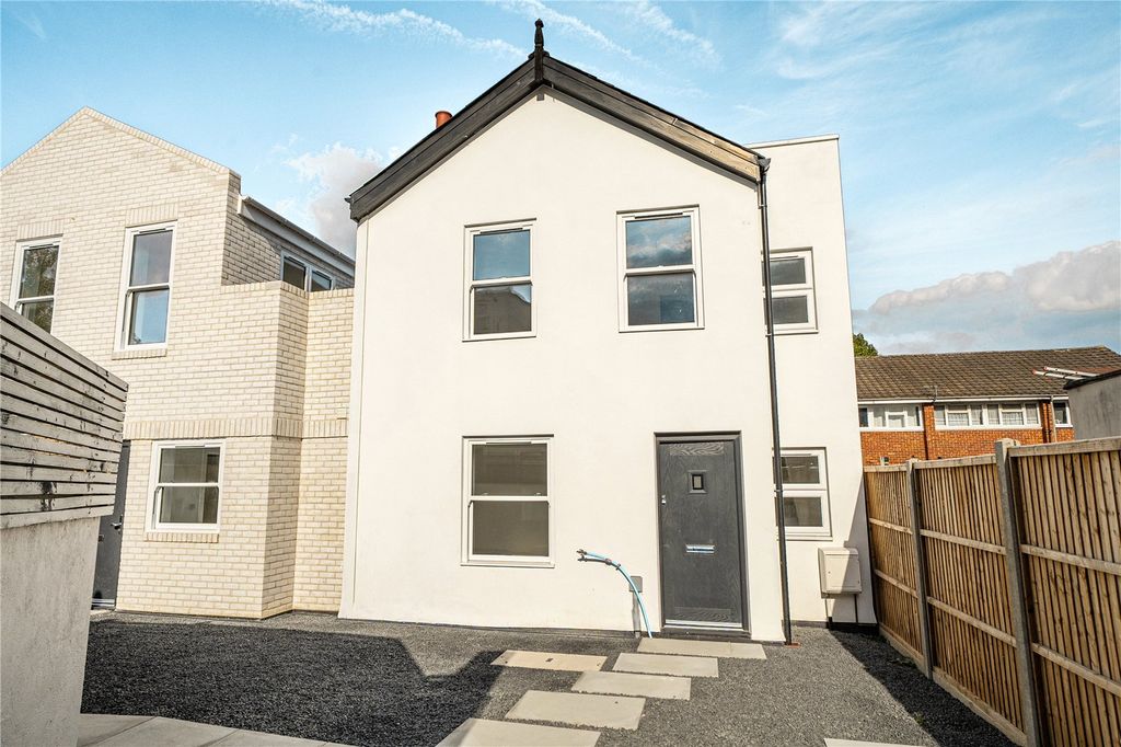 Property photo 1 of 15 Picture No. 48