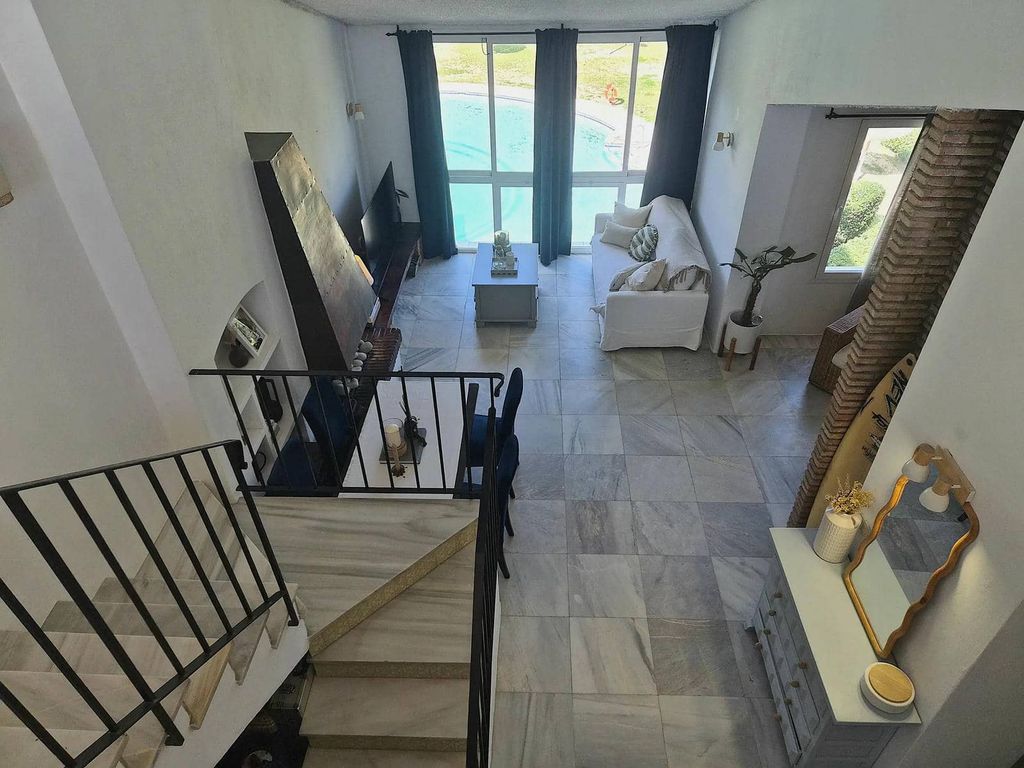 Property photo 3 of 18