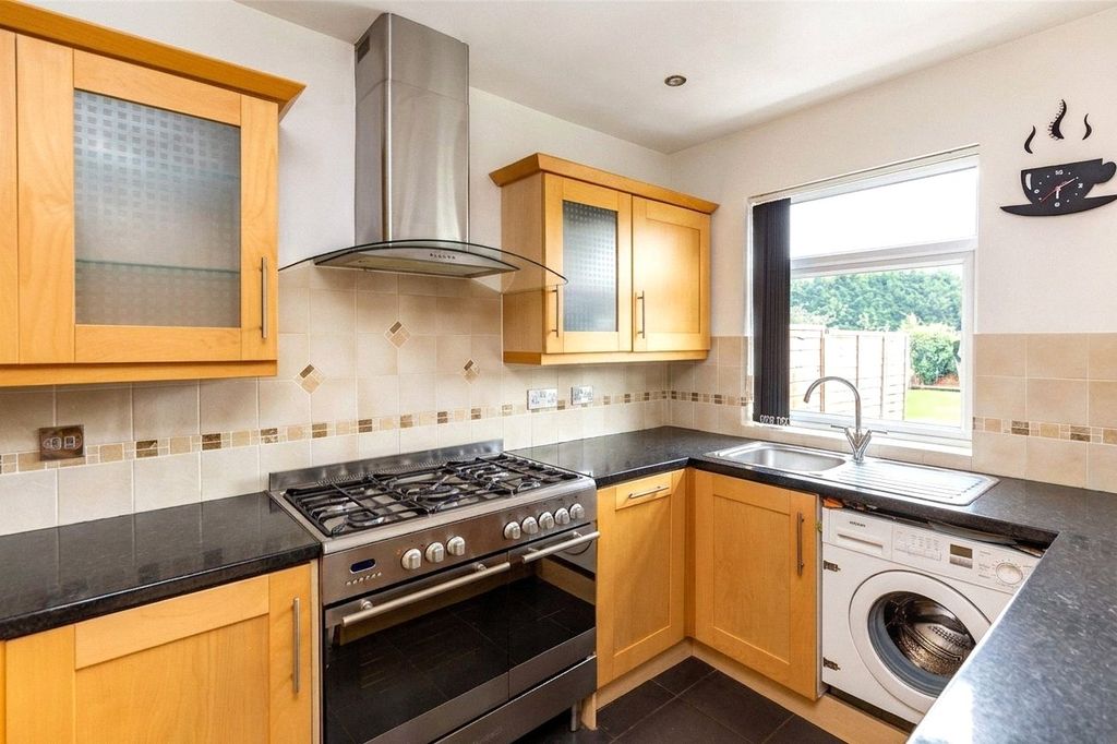 Property photo 1 of 11 Picture No. 48