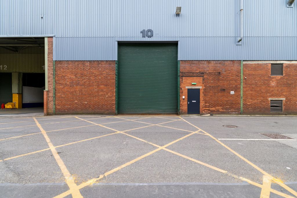 Property photo 1 of 4 Ighty_Kf_Ls19202605050023.Jpeg