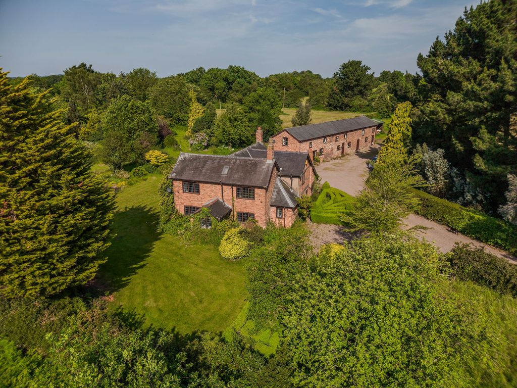 Property photo 1 of 36