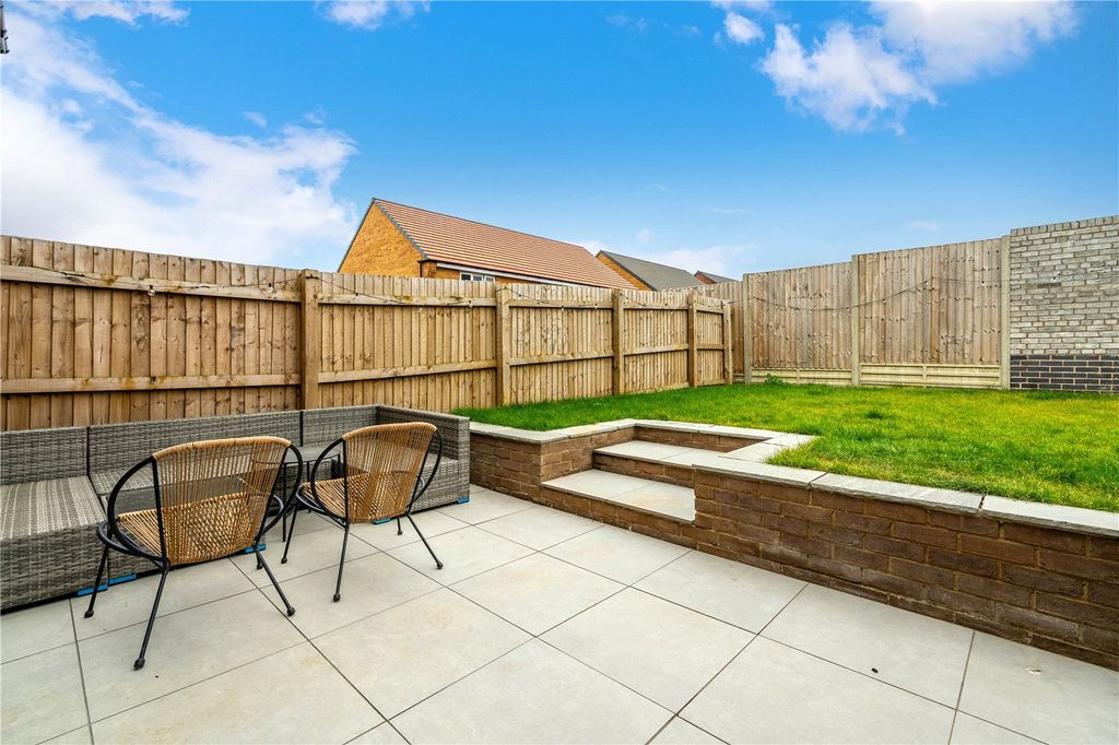 Property photo 2 of 13 Picture No. 03