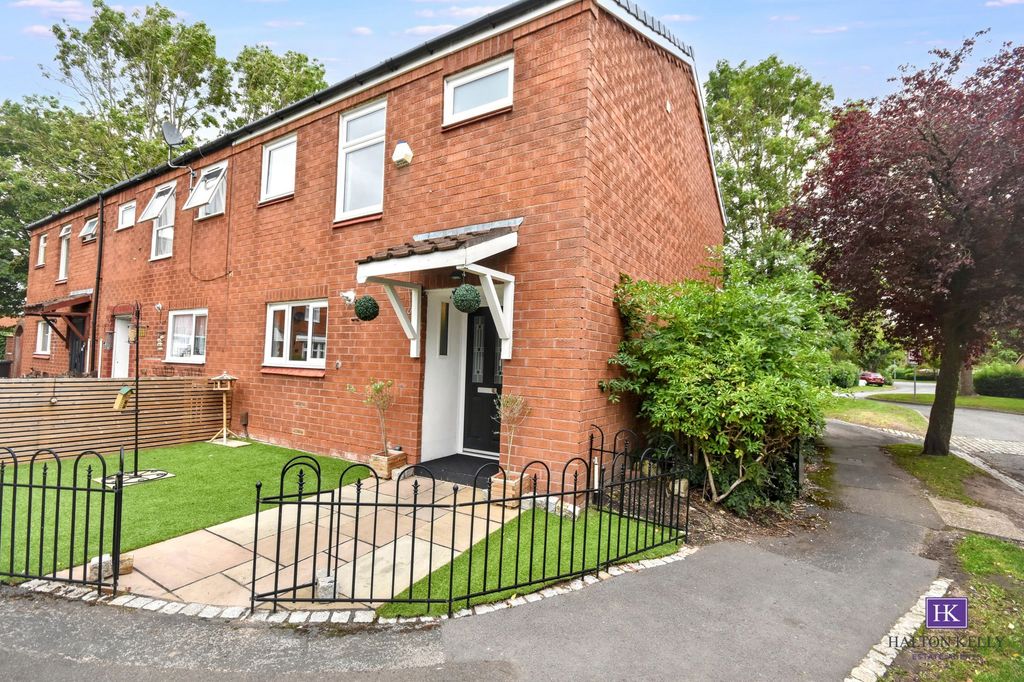 Property photo 1 of 2