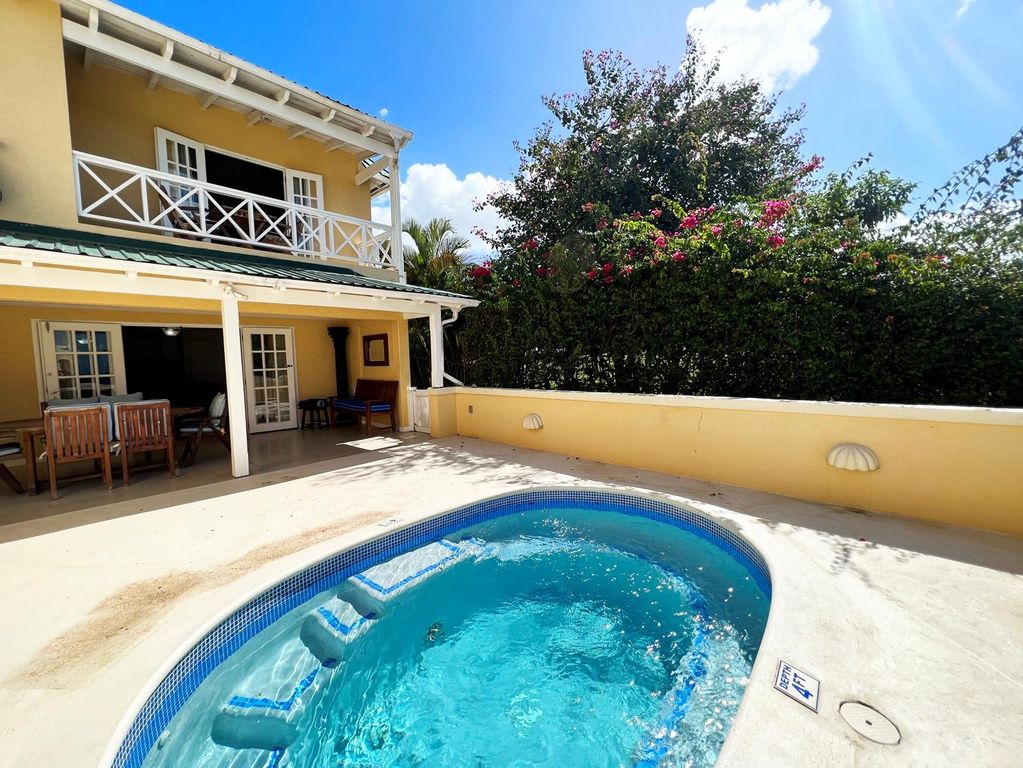 Property photo 1 of 16 Image