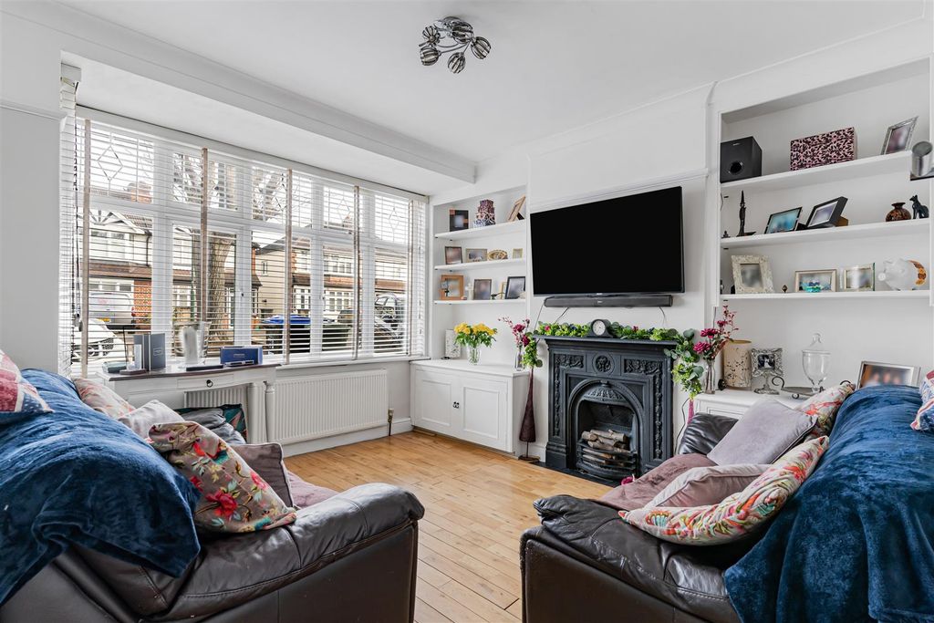 Property photo 1 of 17 11_76307.Jpg