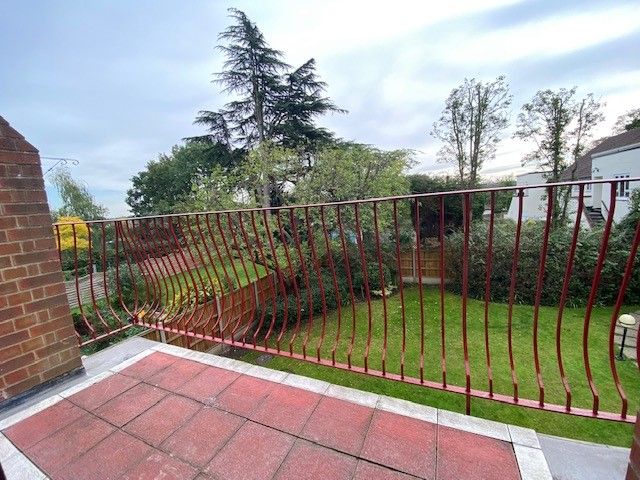 Property photo 2 of 9