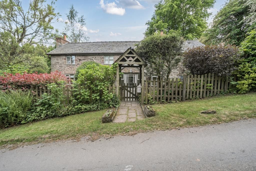 Property photo 1 of 22 External View