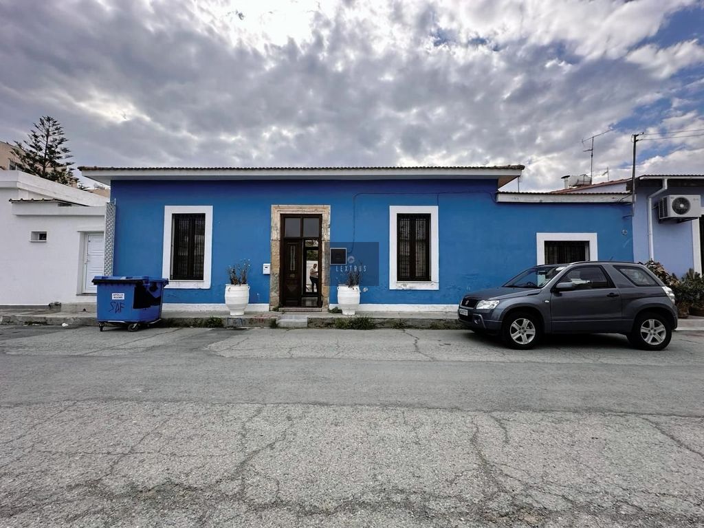 Property photo 3 of 25