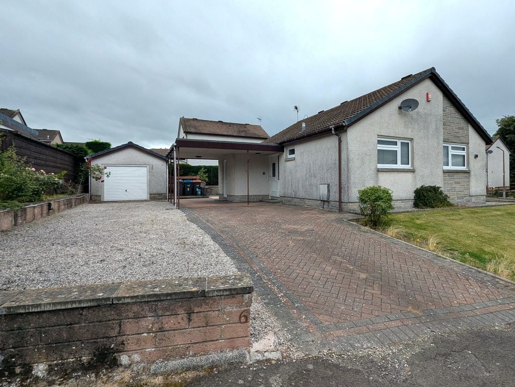 Property photo 1 of 21