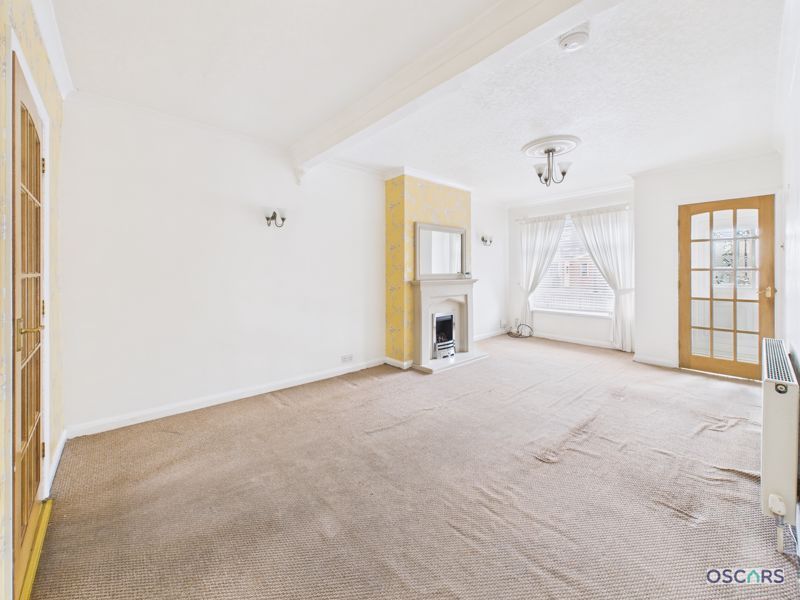 Property photo 3 of 12 Photo 4