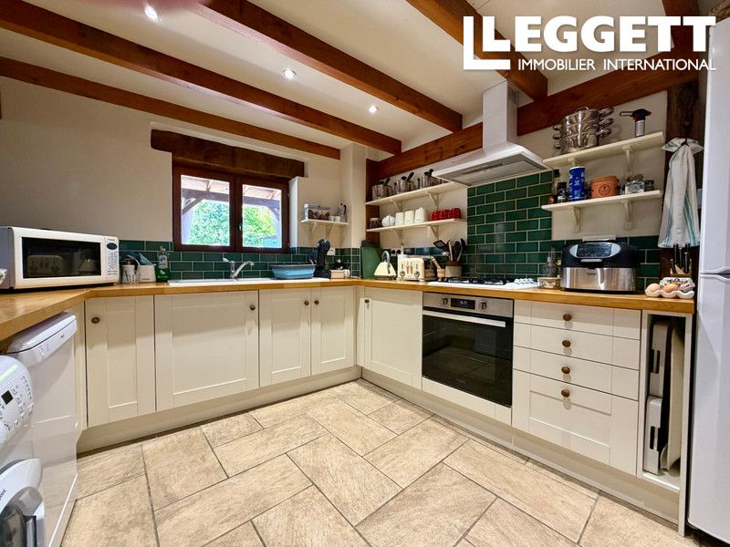 Property photo 3 of 10