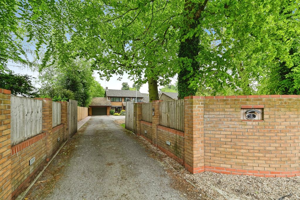 Property photo 2 of 20 5-1589247045