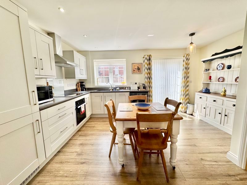 Property photo 3 of 14 Kitchen View