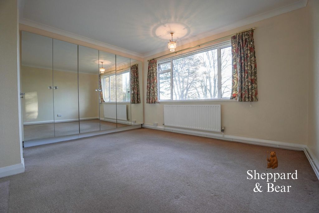 Additional image 9 of 2 bed flat for saleBeach Road, Penarth CF64