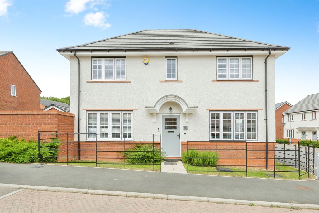 Property photo 1 of 17