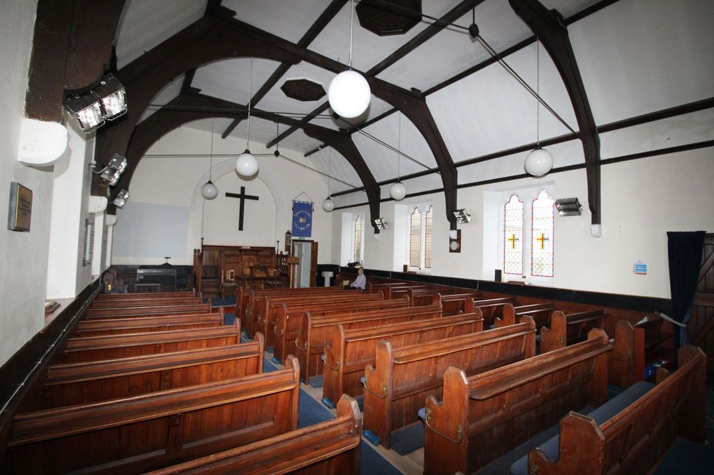 Property photo 3 of 7