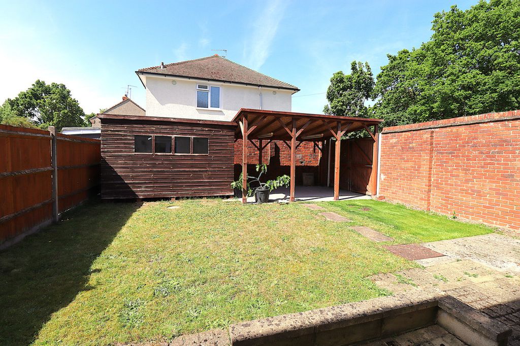 Property photo 2 of 13