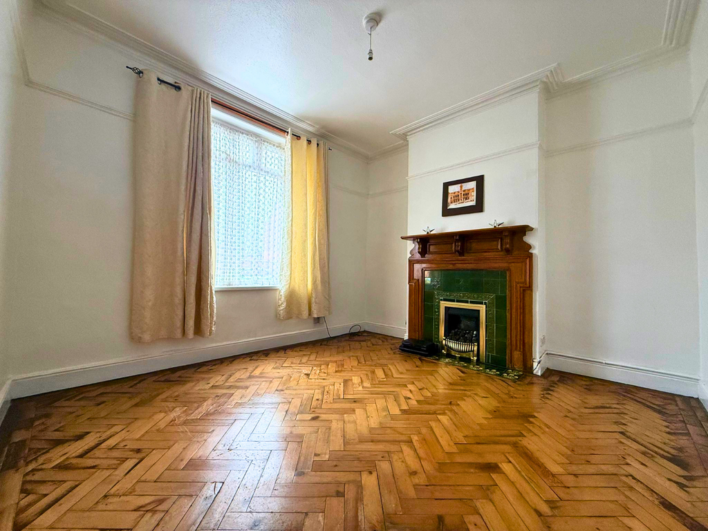 Property photo 2 of 17