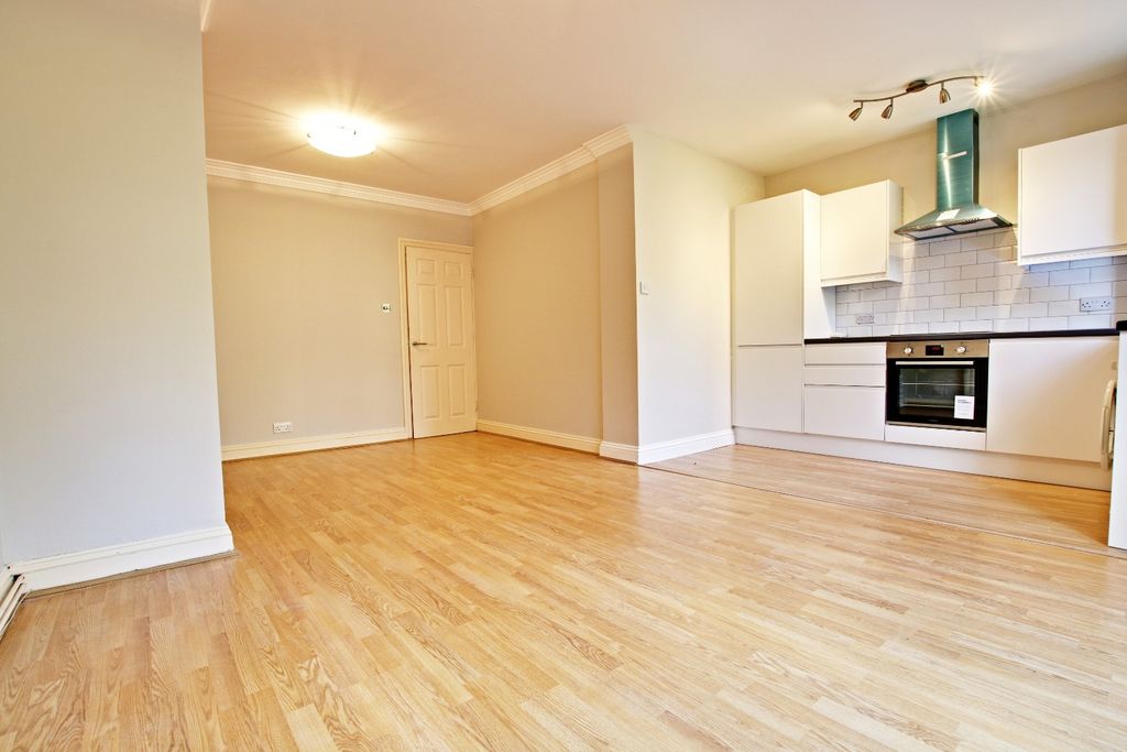 Property photo 3 of 9 5549413