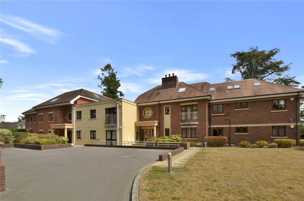 Property photo 1 of 18 Front Elevation