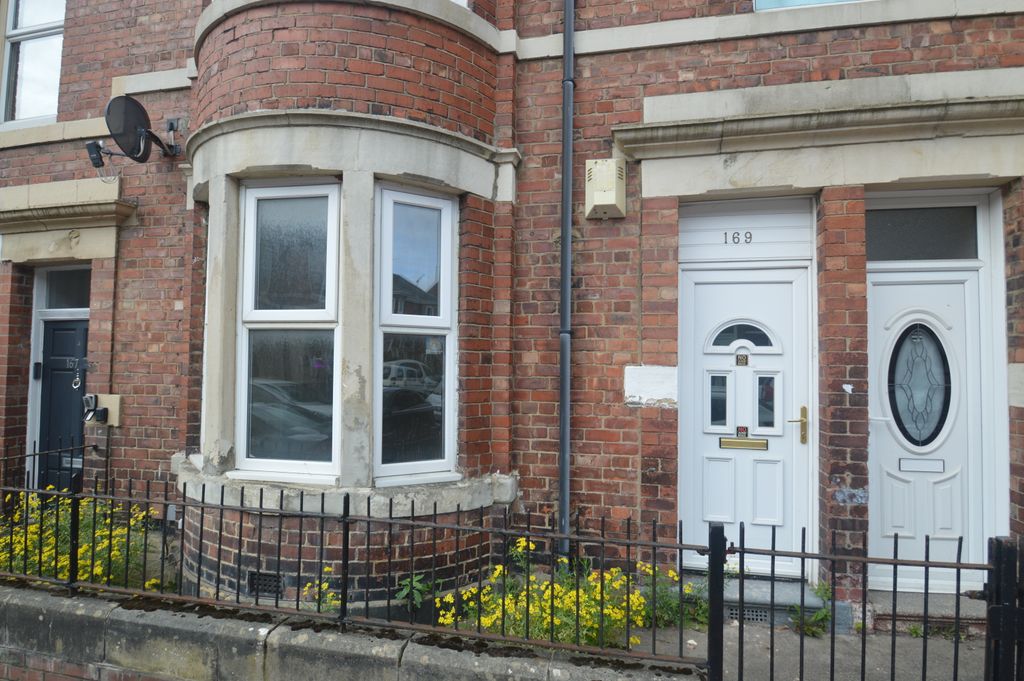 Property photo 1 of 1