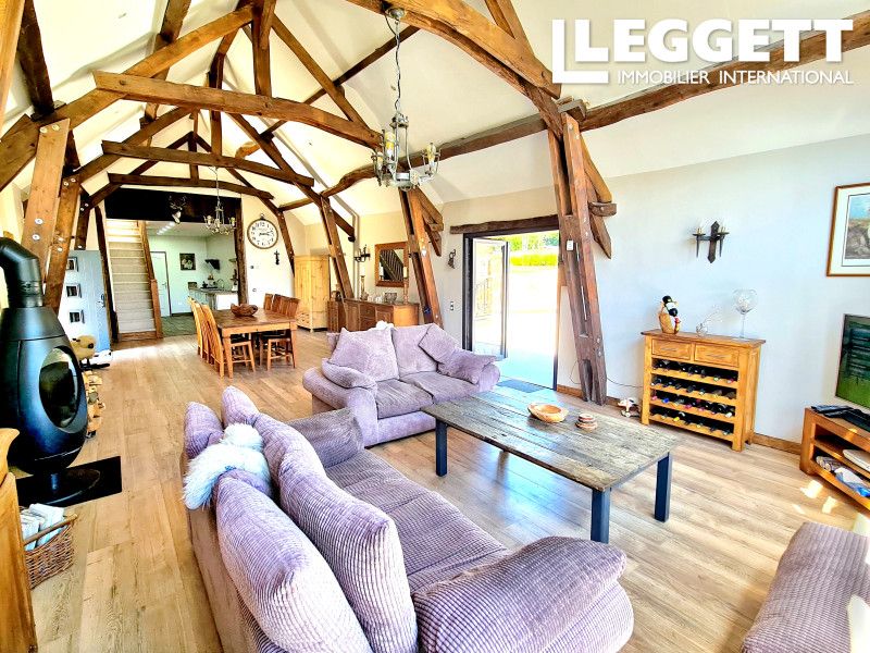 Property photo 2 of 10