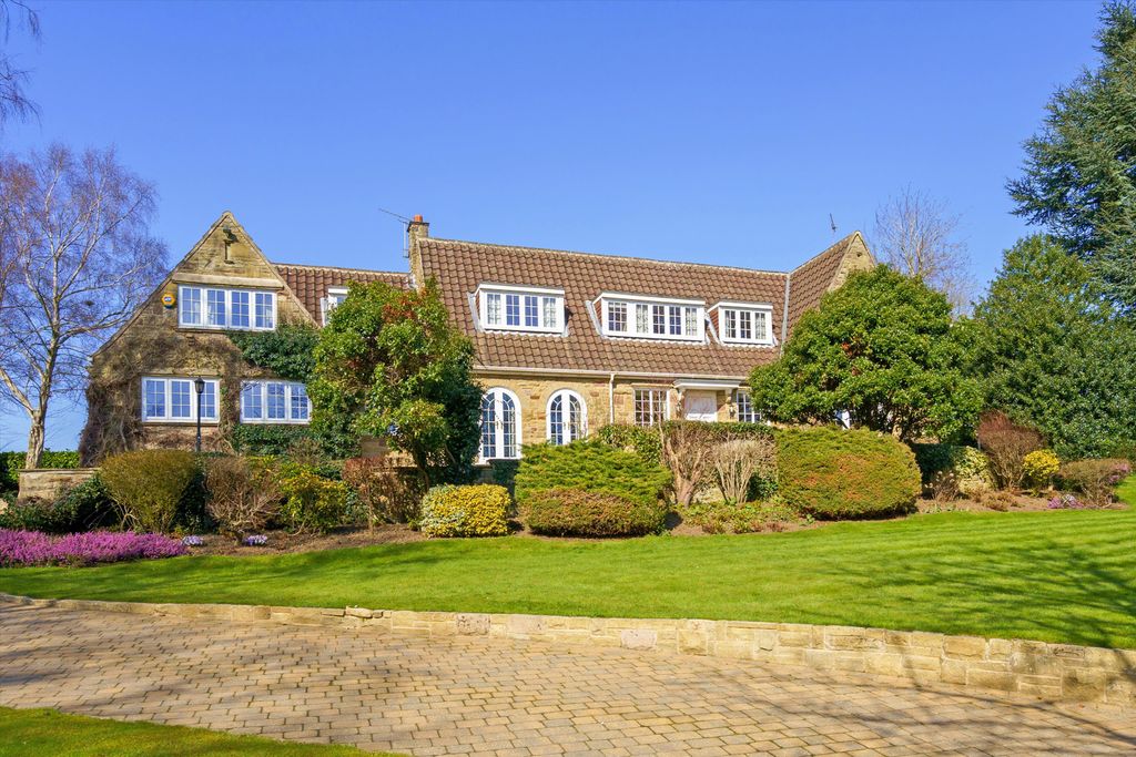 Property photo 1 of 24 Image