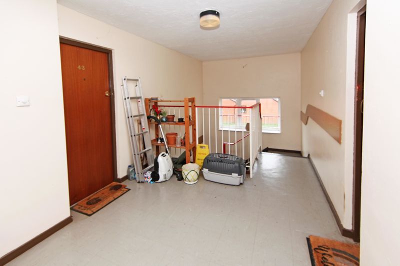 Property photo 2 of 6 Photo 3