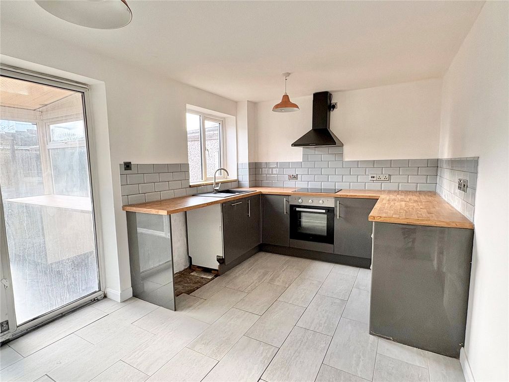 Property photo 1 of 12 Picture No. 23