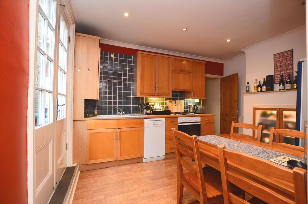 Property photo 3 of 15 Kitchen