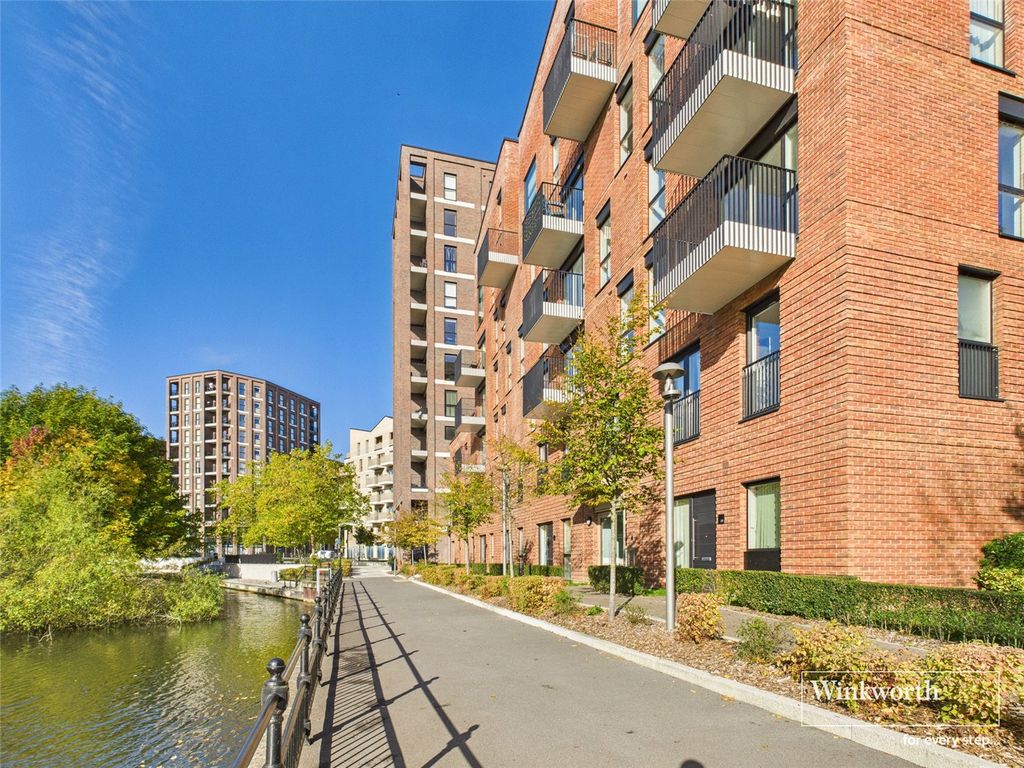 Property photo 1 of 12 Picture No. 23