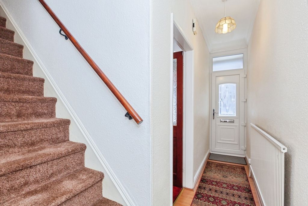 Property photo 2 of 14 Pbox-Img.Jpg