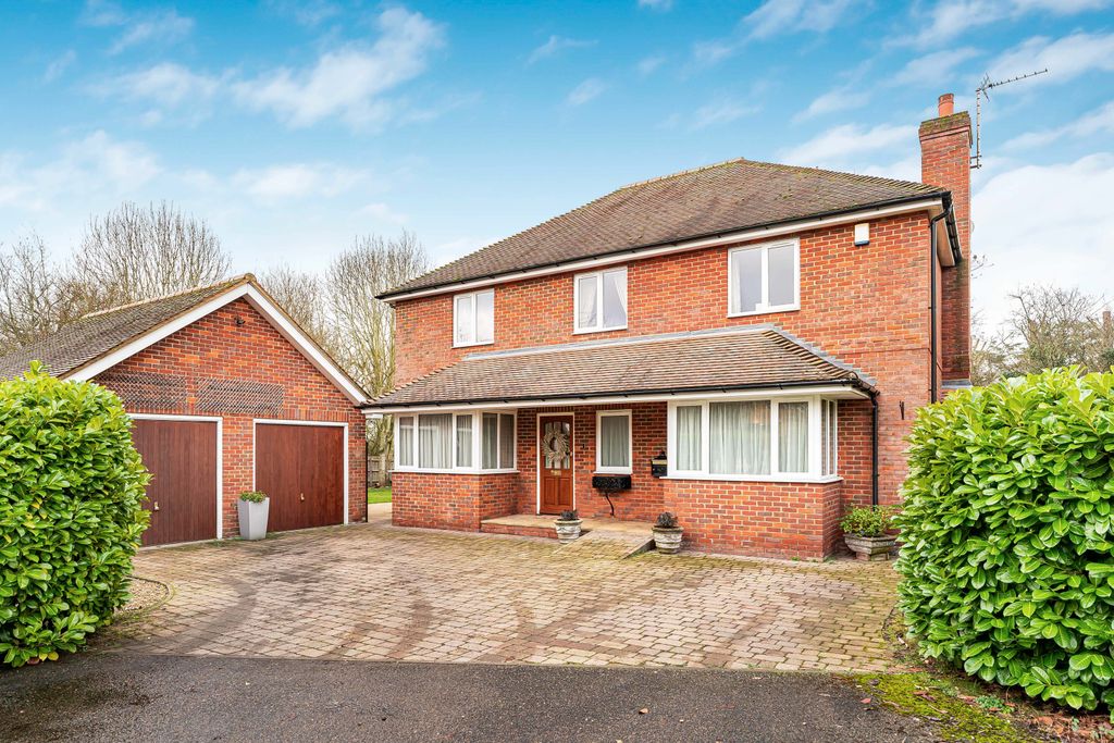 Property photo 1 of 45 7272899