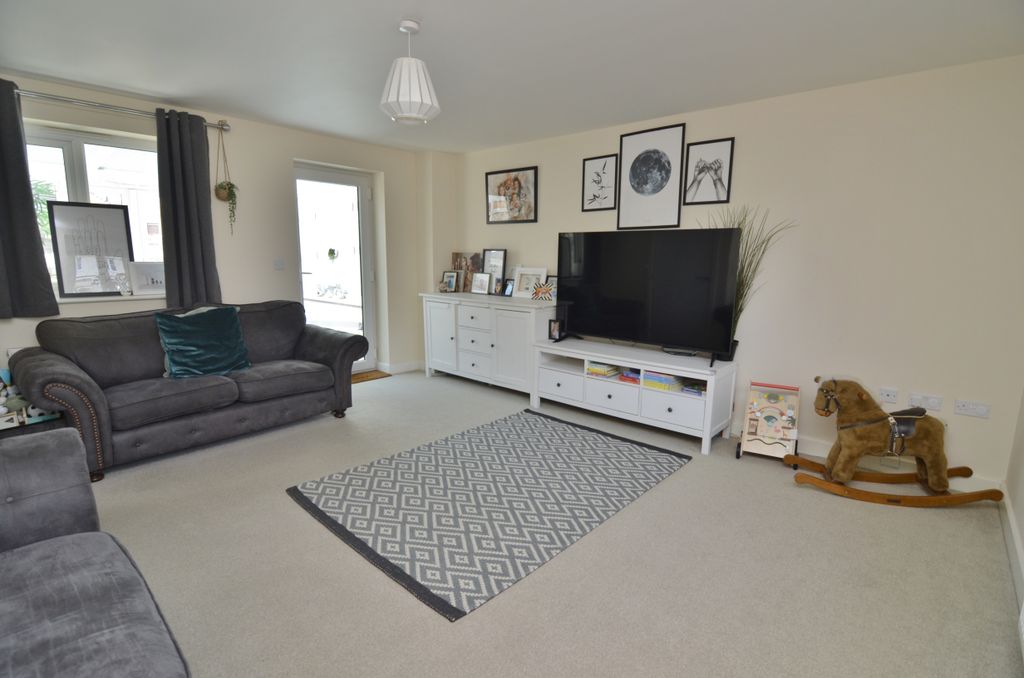 Property photo 2 of 11 _Dsc0042