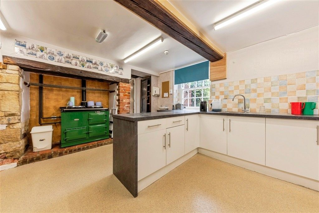 Property photo 2 of 19
