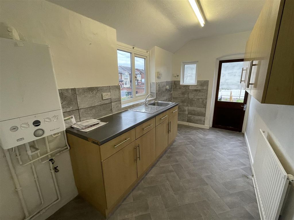 Property photo 2 of 14 Img_5370.Jpg